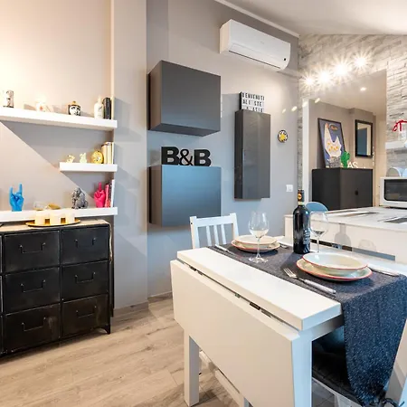 Guesthost - Elegant And Sweet Appartement