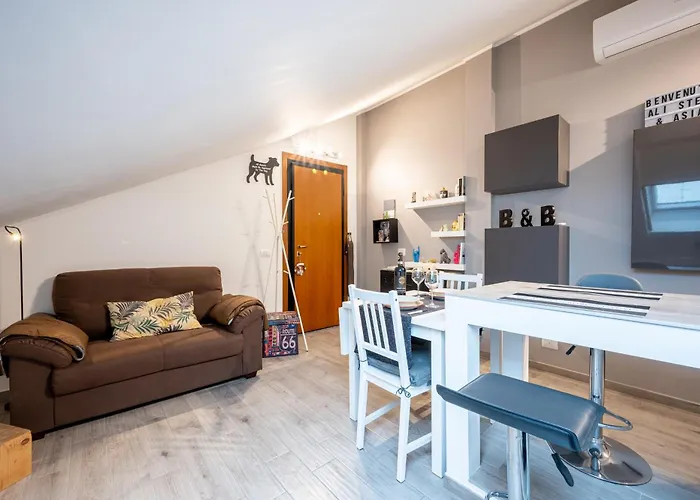 Elegant And Sweet Apartament